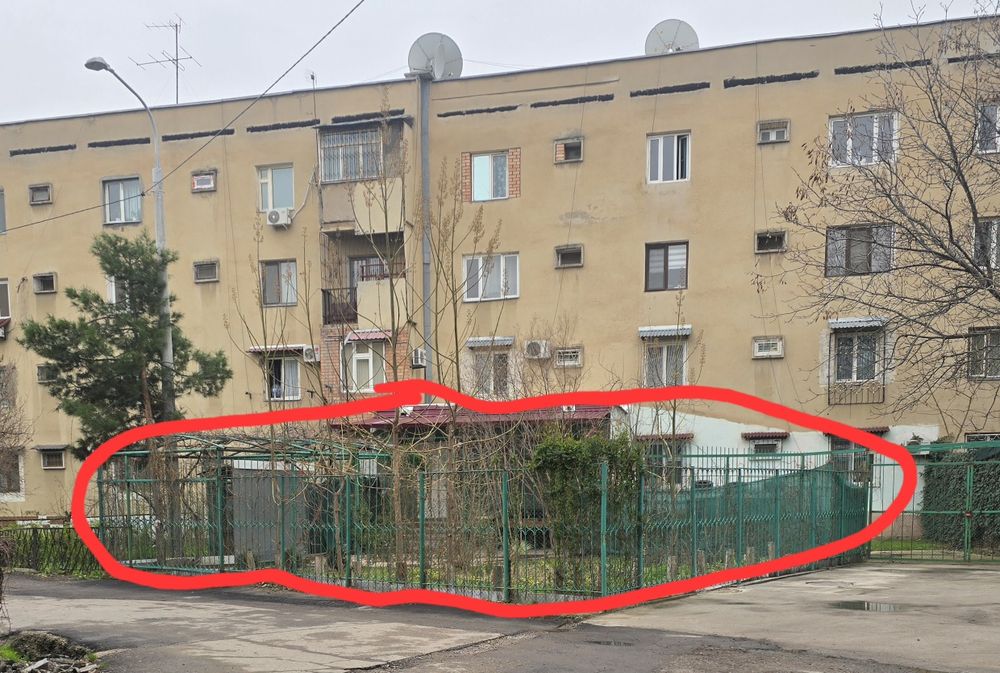 Novza mahalla 3xonali Kvartira SROCHNA Sotiladi!