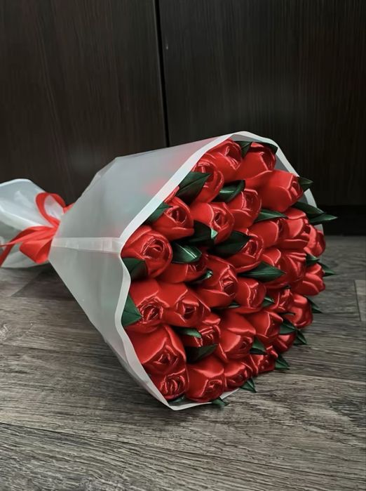 Цветы из атласной ленты