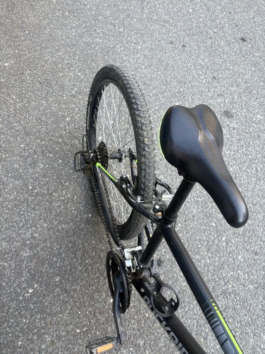 Vand bicicleta Rockrider 7-12 ani pe 24
