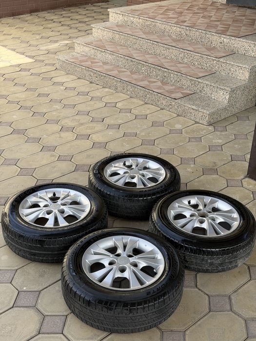 Комплект летних шин с дисками