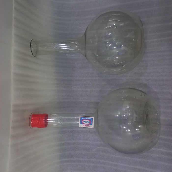 Колбы,стаканы,мерки