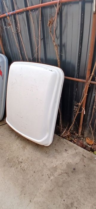 Vând cutii portbagaj