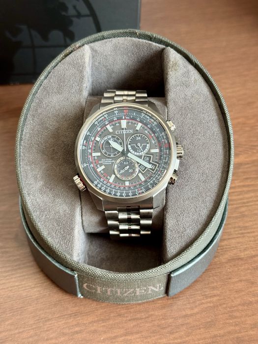 Ceas Citizen Titanium