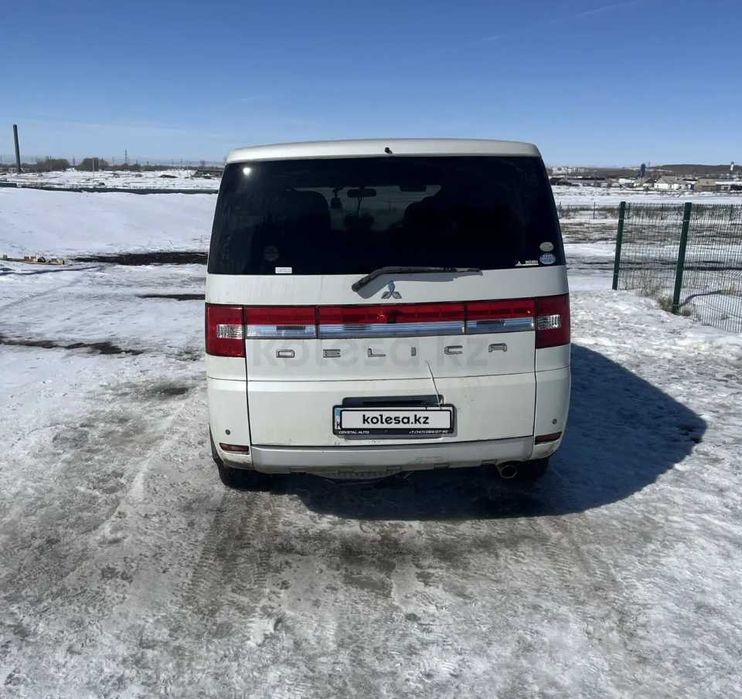 Продам Mitsubishi Delica D:5 2010 г.