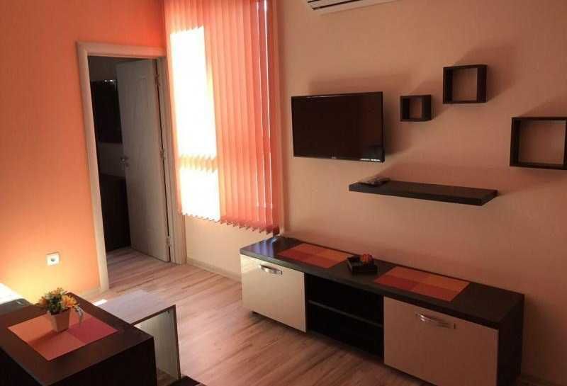 Дава се под наем Двустаен апартамент в София, Люлин 9 - 45 кв.м за 400 € - Снимка #1