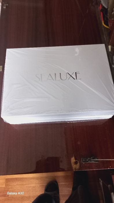 Косметический набор 4 в 1.