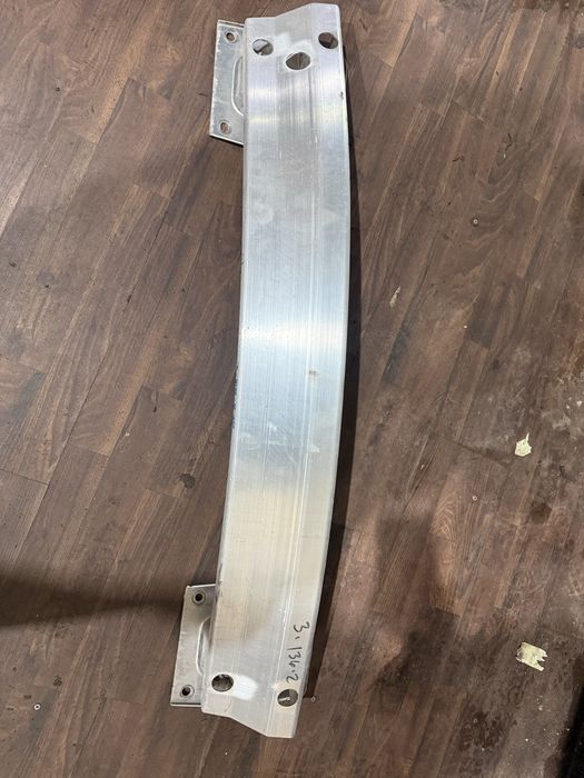 Vand Armatura / intaritura bara spate tesla model 3