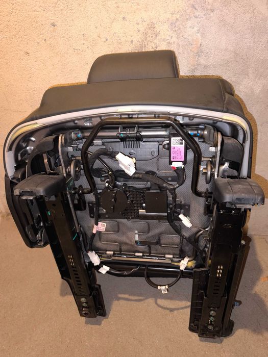 кожен салон за Hyundai Santa Fe IV (TM) 2018-2020 (на части)