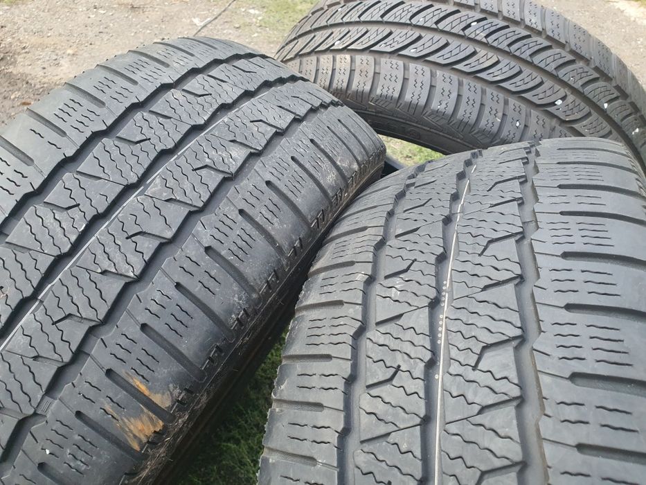 225/55/17 C doua roti complete și 1 cauciuc gol