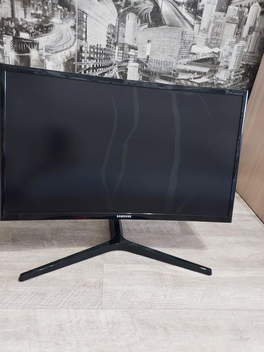 Монитор Samsung Odyssey CRG5 144hz