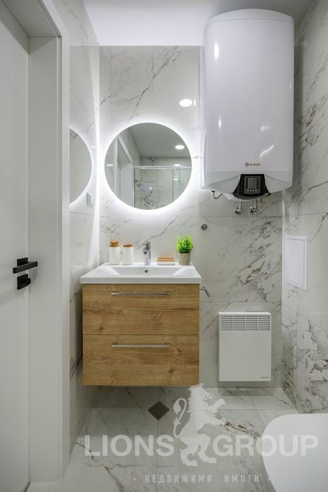 Дава се под наем Двустаен апартамент в Варна, Цветен квартал - 63 кв.м за 815.49 € - Снимка #11