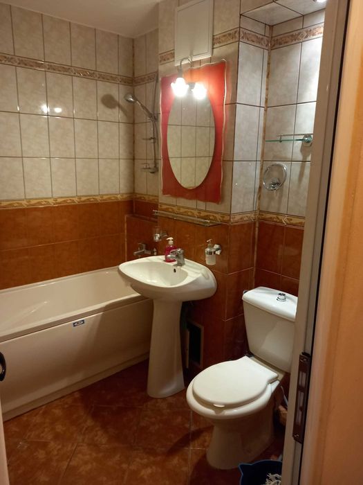 Inchiriez ap 2 camere dec,Mobilat si utilat cu CT,AC,Cablu tv,internet CV Noua