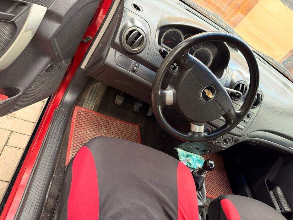 Chevrolet Aveo 1.4 16V Benzină • 120.000 km Reali • 3.000 € Negociabil