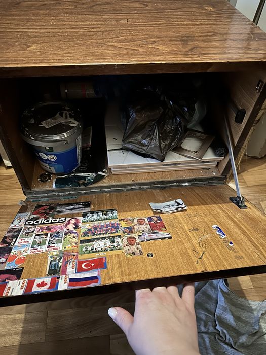 Тумбочку отдам бесплатно