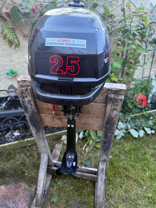 Motor Barca Suzuki DF2.5 2.5cp cizma scurta