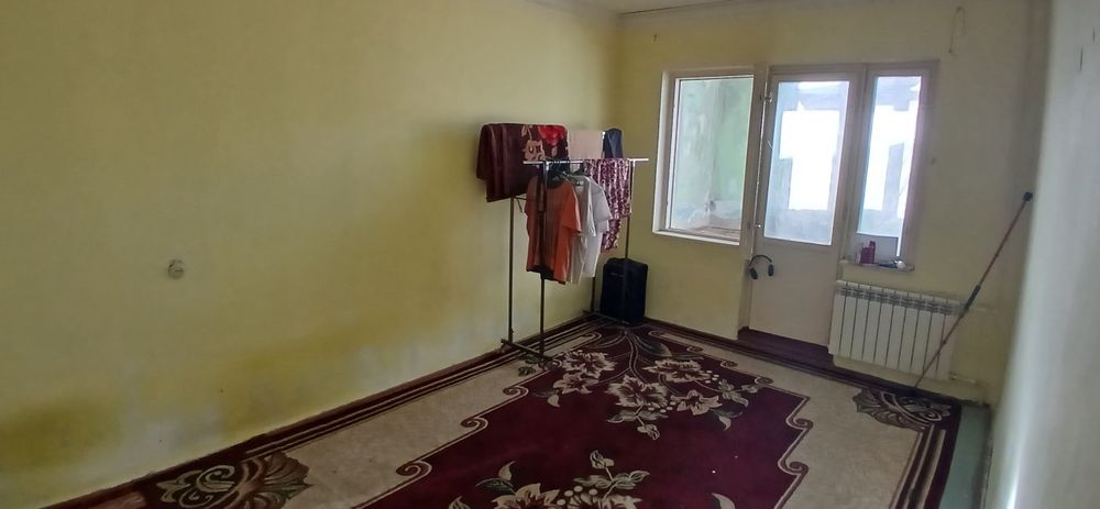 Ishlaydigan va studentlarga sheriklikka kvartira