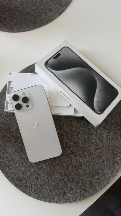 Продам 15 про макс 1 тб