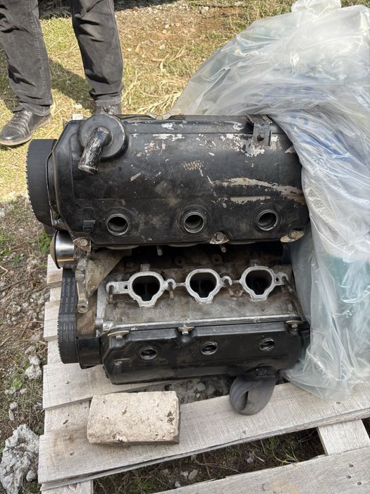 Двигатель автомобильный