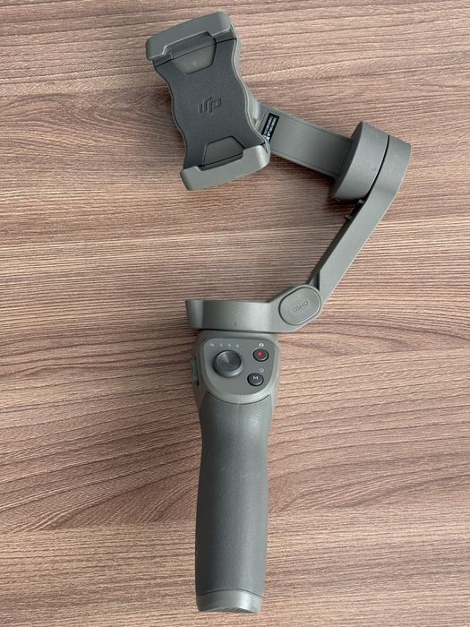 DJI Osmo Mobile SE (стабилизатор)