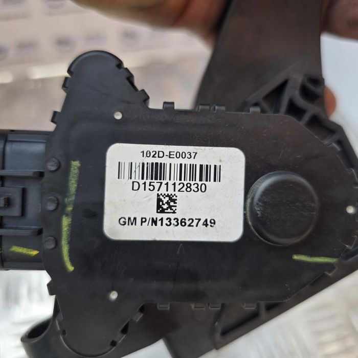 Pedala acceleratie Opel Meriva B facelift