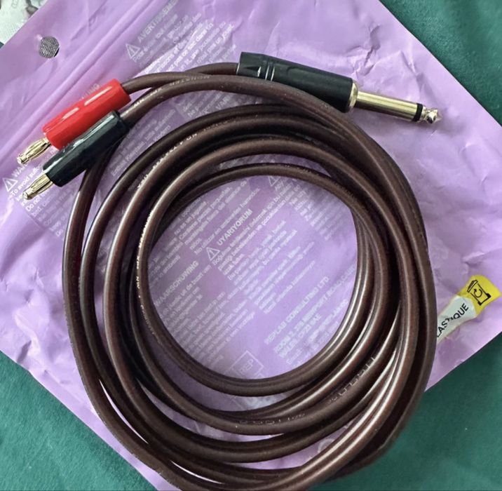 Speaker Cable OFC with Gold-Plated TRS to Banana Plugs 2 metri