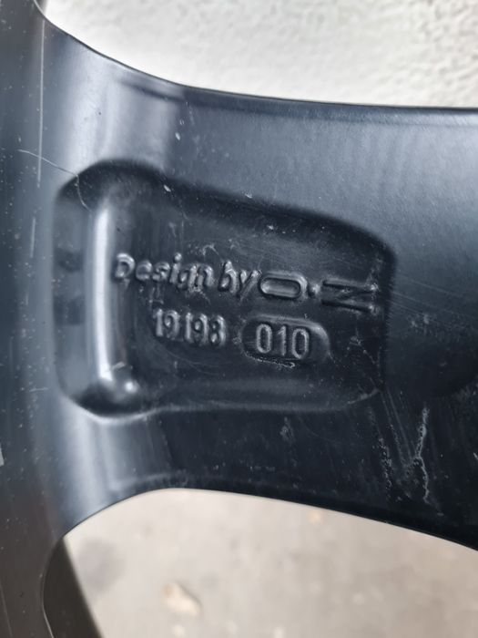 Джанти OZ за ОПЕЛ ШЕВРОЛЕТ OPEL Chevrolet R17 5x105 ET40 7J