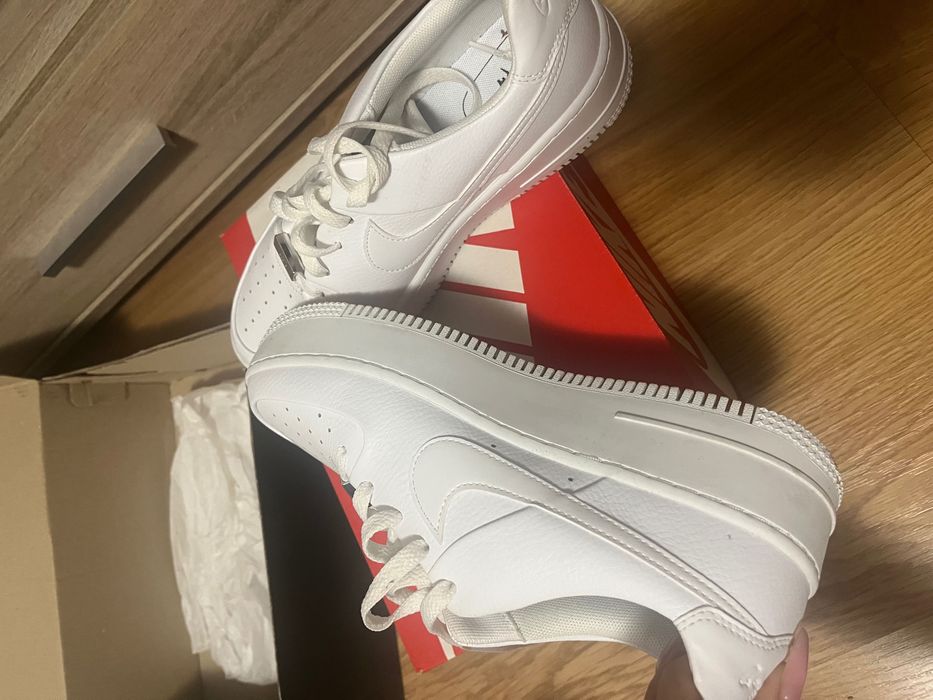 Дамски кецове Nike