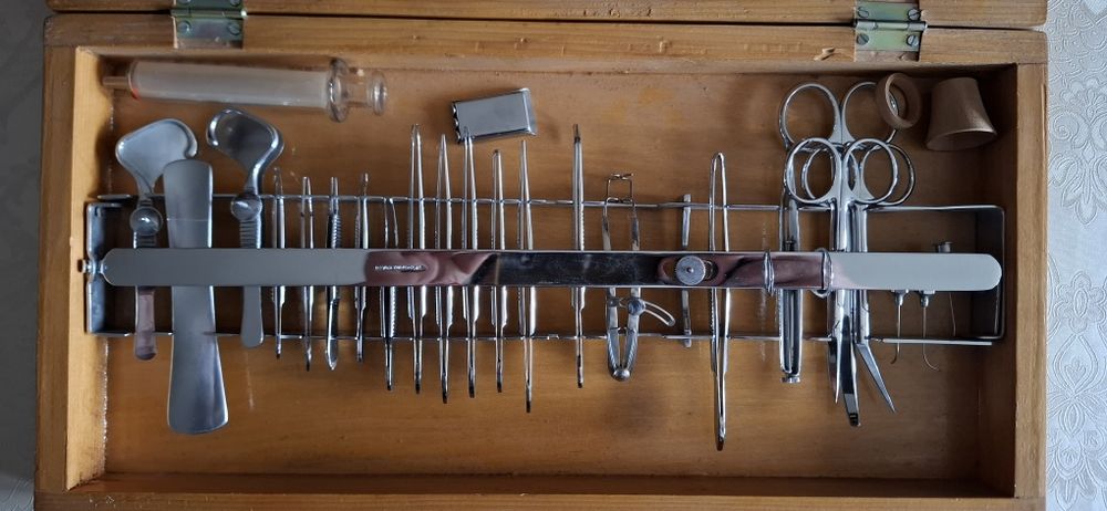 Set chirurgical oftalmologic/oftalmoscop/otoscop/set acupunctura