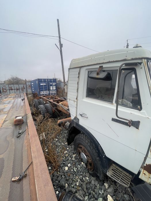 Камаз бортовой с кузовом