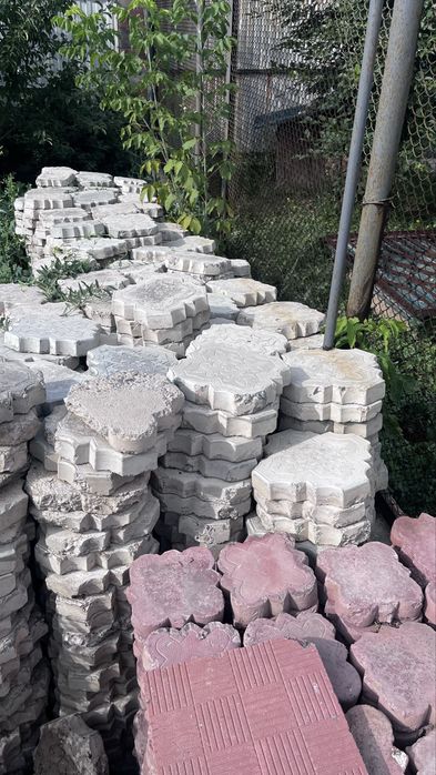 Продаю брусчатки срочно