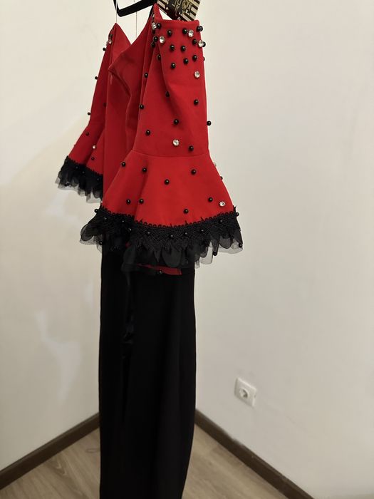 Платье вечернее нарядное