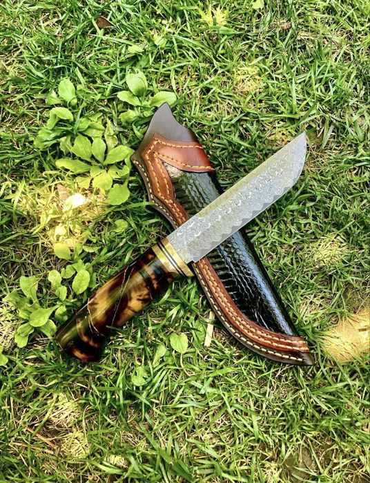 Ловни ножове ръчна изработка от дамаска стомана