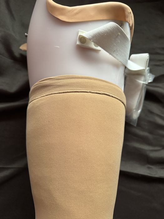 Proteza amputatie coapsa