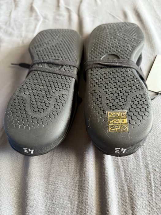 Adidas x Balenciaga black 43