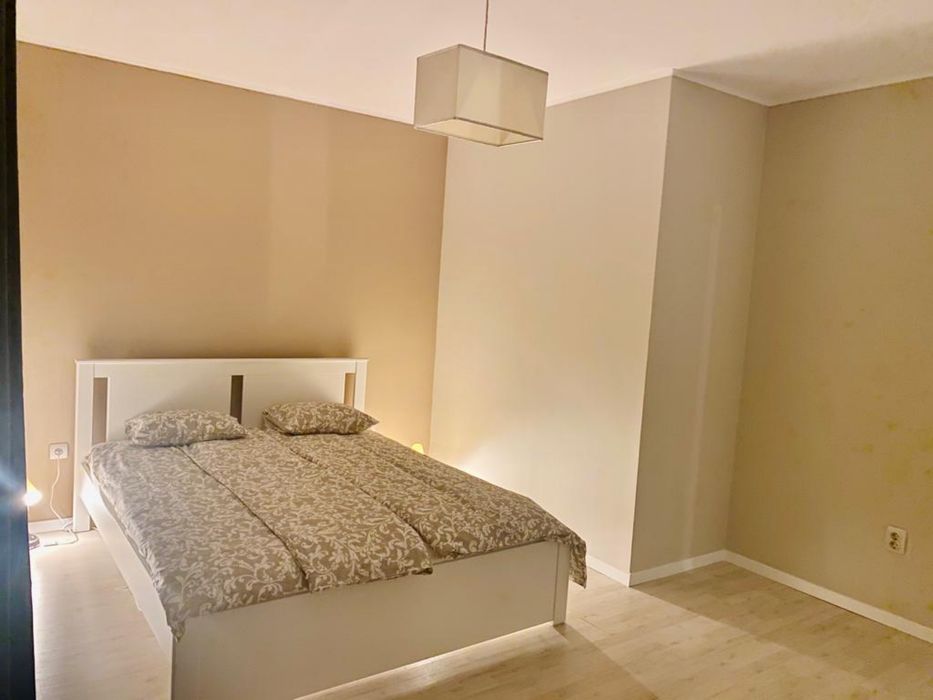 2 camere str. Școlii, 75 mp ,