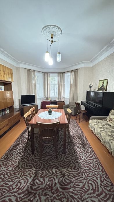 Сдается в аренду 3х комн,квартира