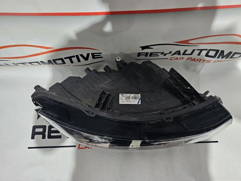 Far dreapta led Dacia Duster 3 Bigster cod 260107725R