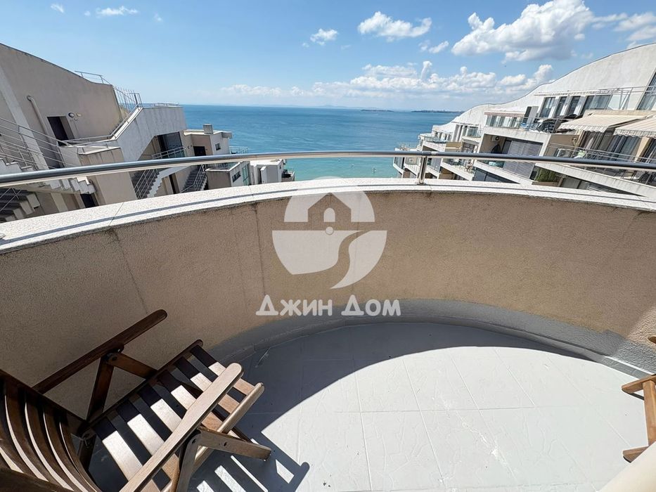 Двустаен апартамент с ПАНОРАМА МОРЕ в к-с „Долче Вита 2“, Свети Влас