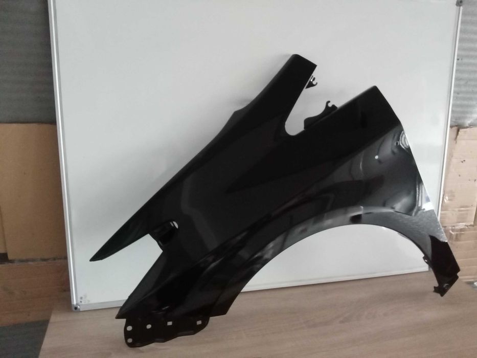 Aripa fata Toyota Prius 2009-2015 Alb/Negru/Argintiu 040/F7R