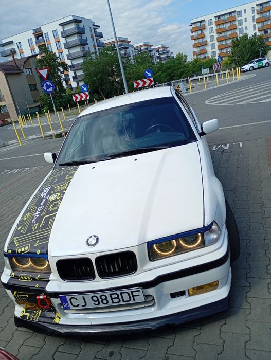 BMW e 36 320 i de fabrica