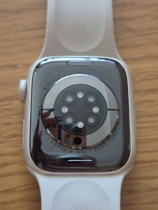 Apple Watch Series 8