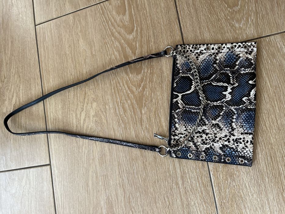 Кожена чанта (плик) ZARA змийски десен в синьо