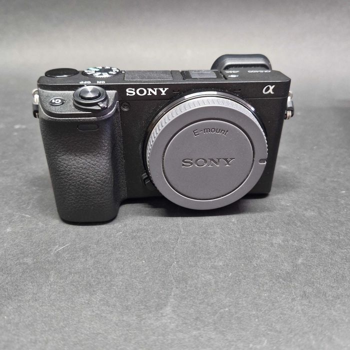 Liquid Money vinde - Aparat Foto Sony Alpha A6400 24MP - 2133 cadre