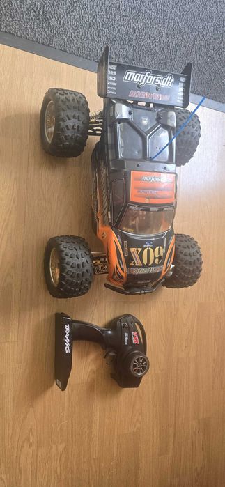 Stealth X09 cu ESC și motor Hobbywing brushless