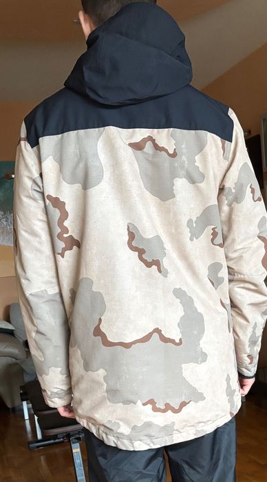 Яке DC Shoes за сноуборд snowboard