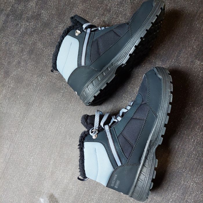 Зимни обувки 37 номер 23.5 см. стелка