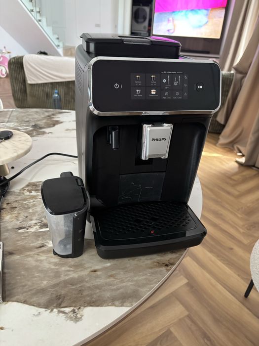 Espressor automat PHILIPS Seria 2300 EP2330/10, 1.8l, 1500W, 15 bar, negru