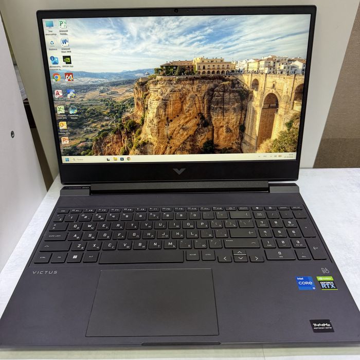Ноутбук HP Victus 15
