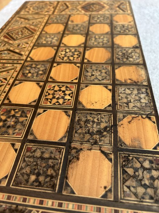 Табла интарзия 50/50