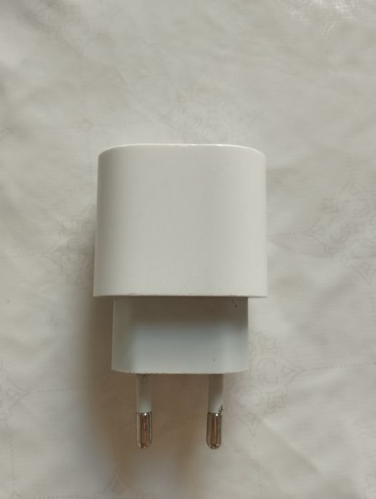 В продаже оригинальный USB Type-C